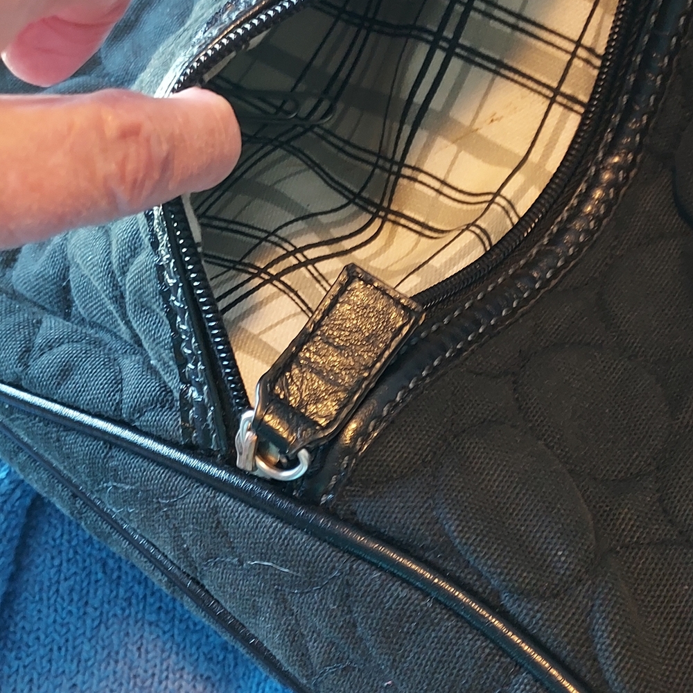 Stylish Black Quilted Thirty One Bag